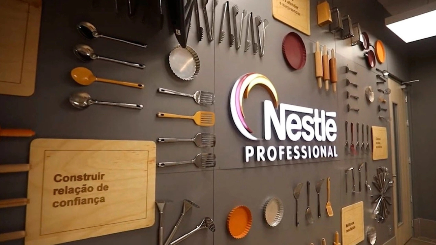 Produção de doces em confeitaria